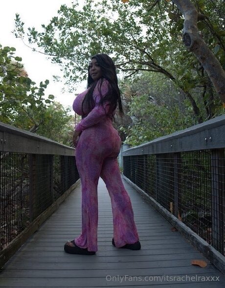 Itsrachelraxxx adult actress picture