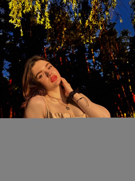 Your Crush1 best model photo