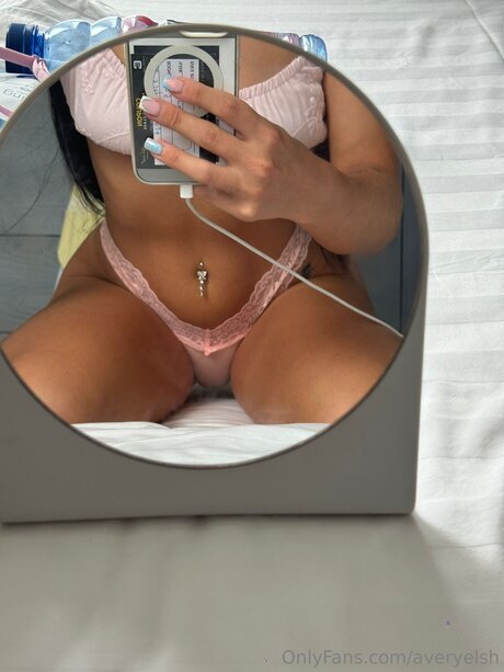 blonde famous onlyfans hot porn pic