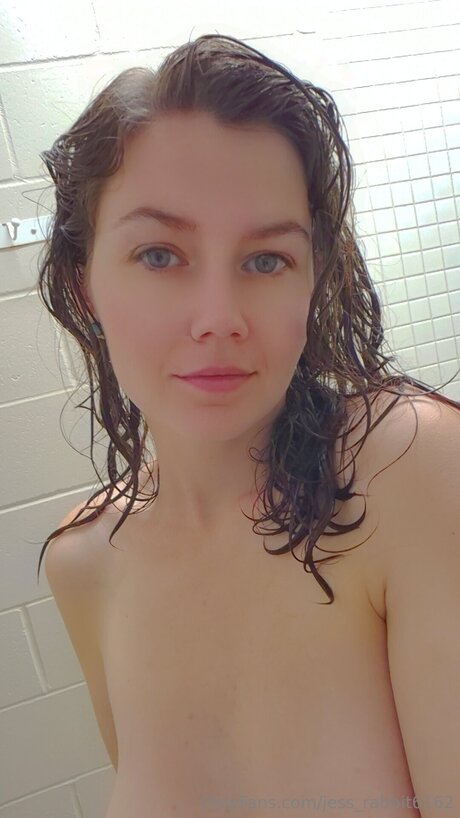 Jess Rabbit6162 naked model photo