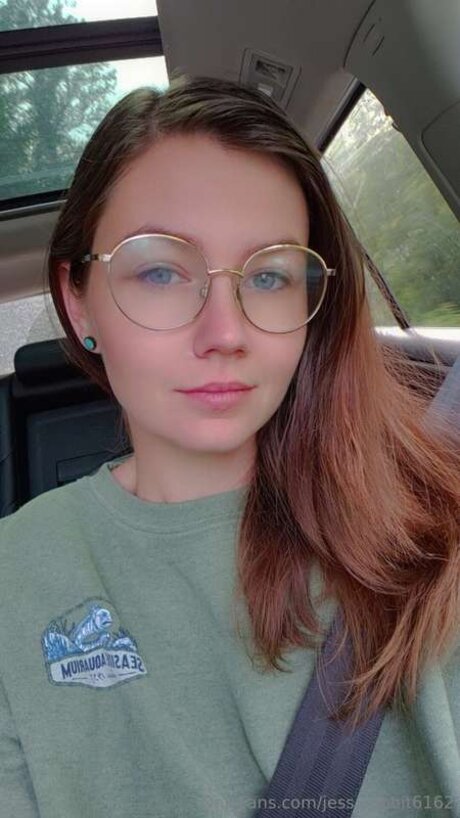 Jess Rabbit6162 pornstar hd img