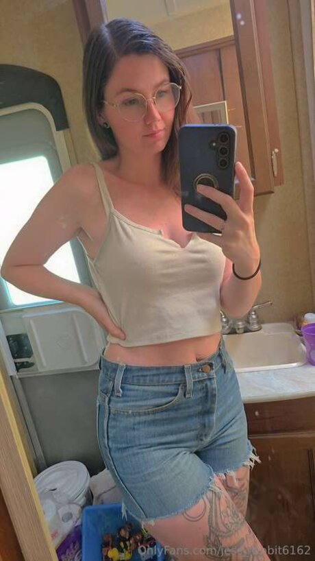 Jess Rabbit6162 hot actress images