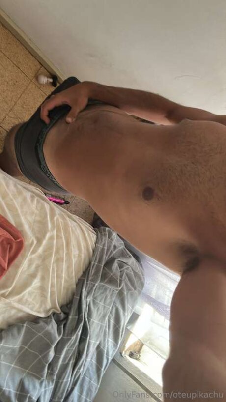 Oteupikachu pornstar exclusive image