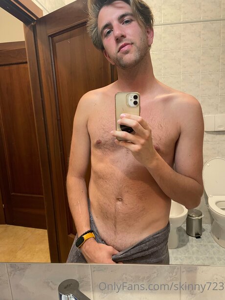 Skinny723 hot star galleries