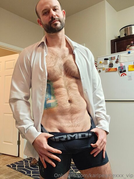 Karlpearcexxx Vip high quality model picture