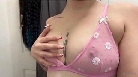 Maybabe2020 erotic actress photo