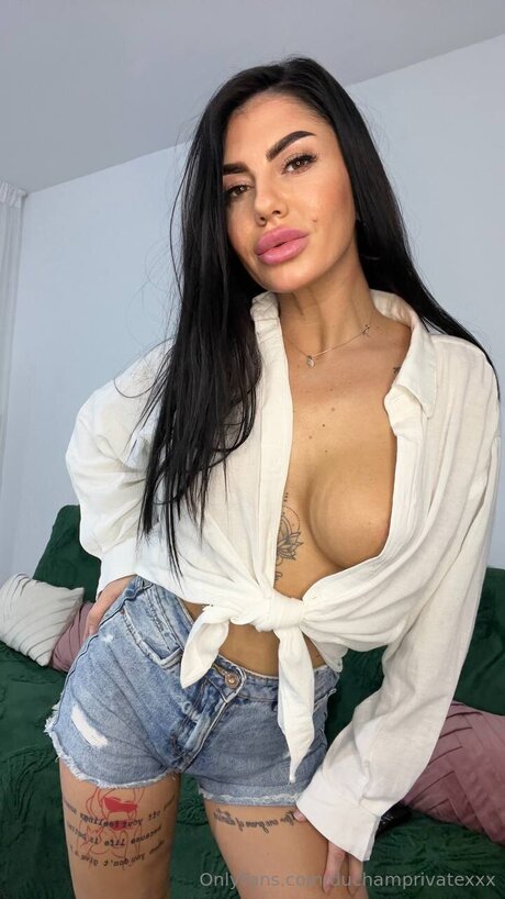 round ass onlyfans beautiful nude pics