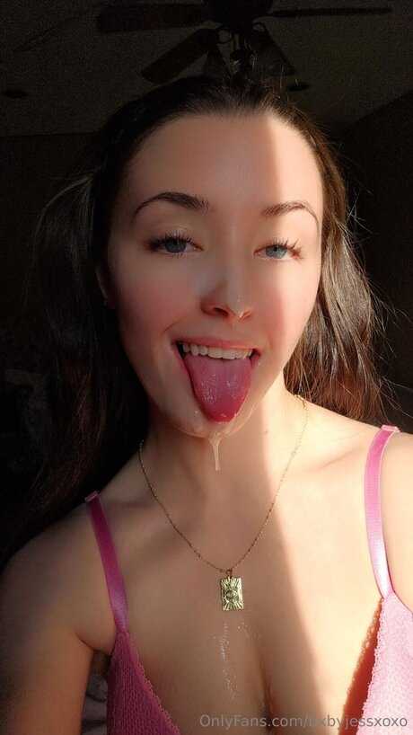 Bxbyjessxoxo pornographic actress pic