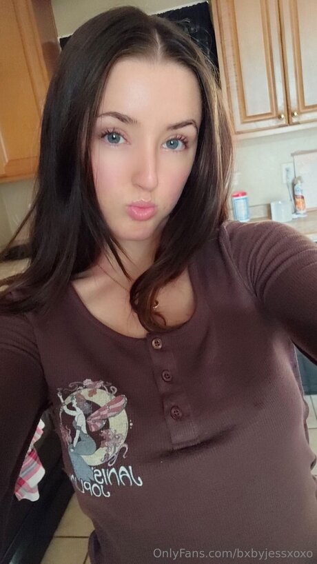 Bxbyjessxoxo hot star pic