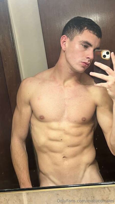 Matucorrales model free pics