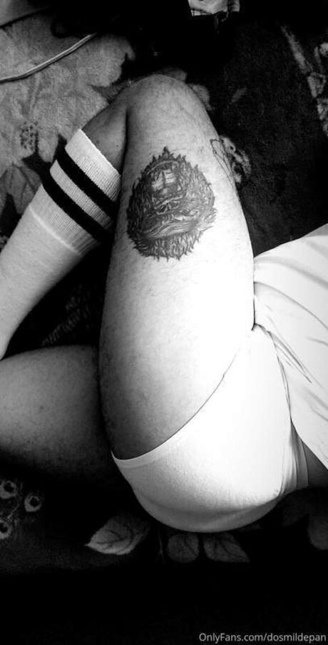 Dosmildepan pornographic model archive