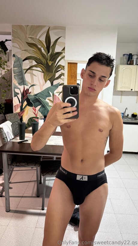 Sweetcandy22 Qs free star pictures