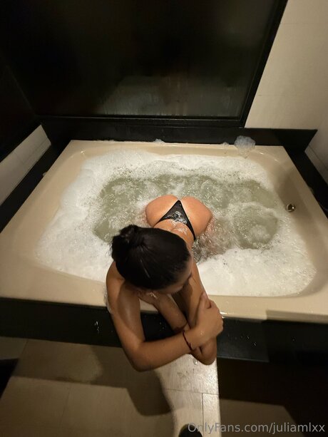 Juliamlxx star sex pics