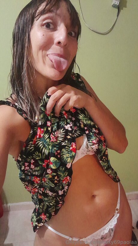 Sexy69paolaa model adult archive