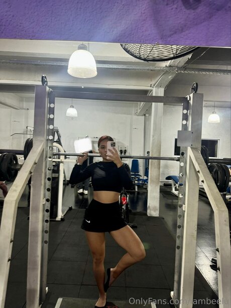 Iambellasex hot model pictures