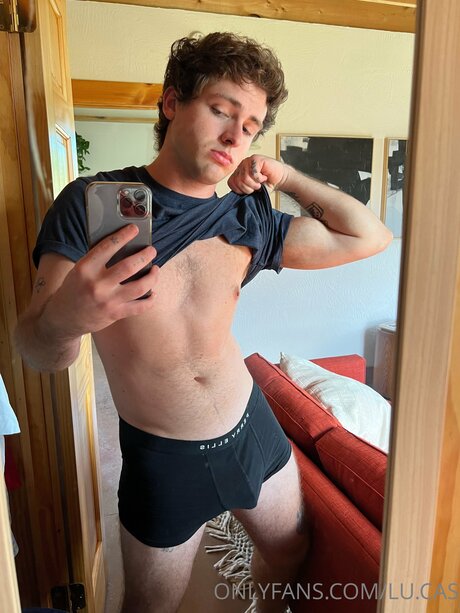 Lu Cas star high quality images