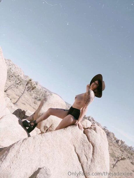 Thejadexlee nice actress img