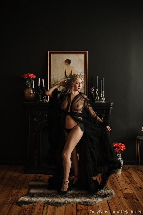 Thejadexlee model hd pics