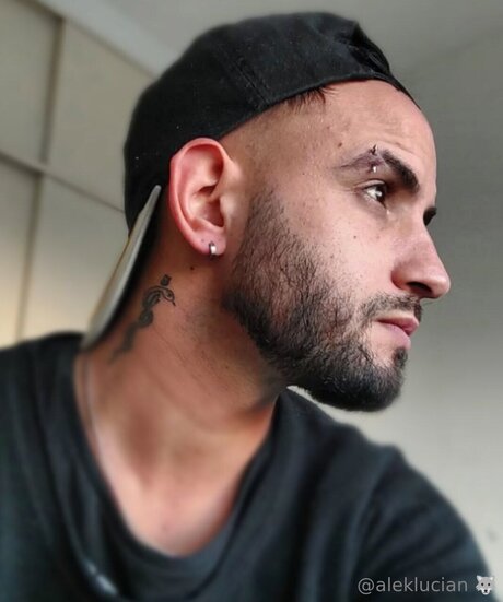 Aleklucian pornstar naked galleries