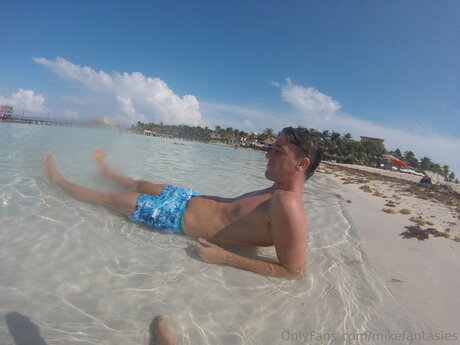 Mikefantasies erotic star image