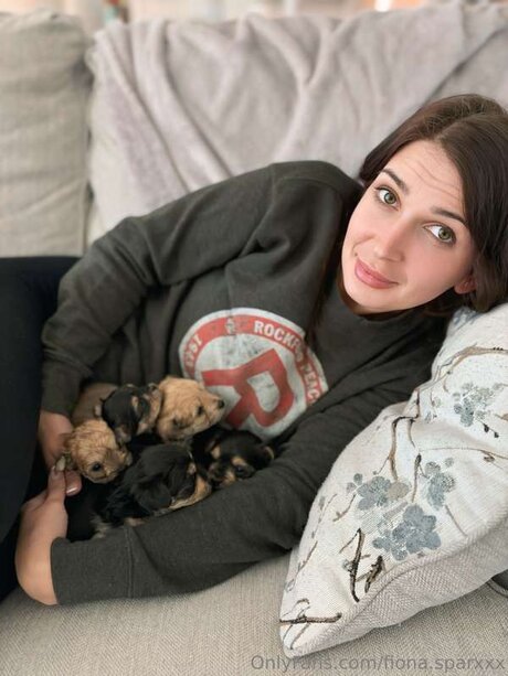 Fionaluxe porn actress galleries