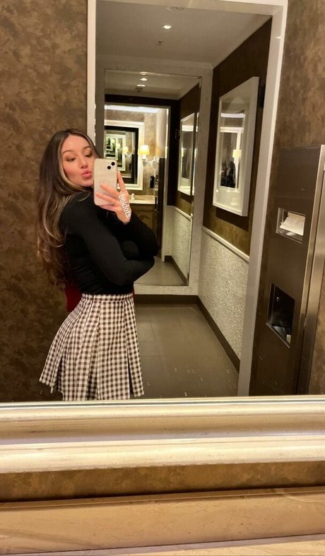 teen natural tits onlyfans beautiful archive