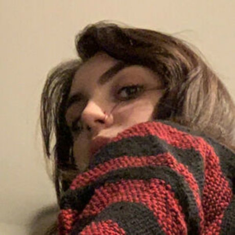 envee420 nude actress img