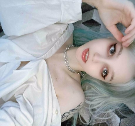 pipsikk model adult images