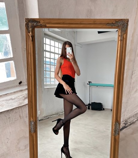 mature solo onlyfans pornographic pic