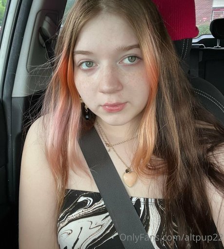 altpup22 xxx star pic