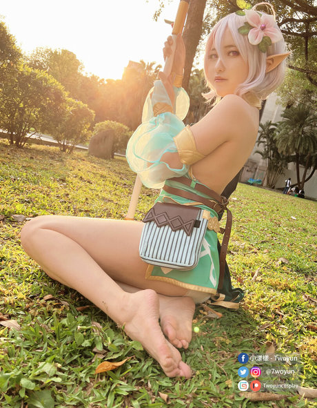 Twoyun free actress images