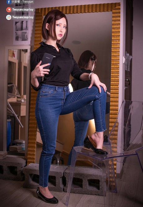 Twoyun high quality model photos