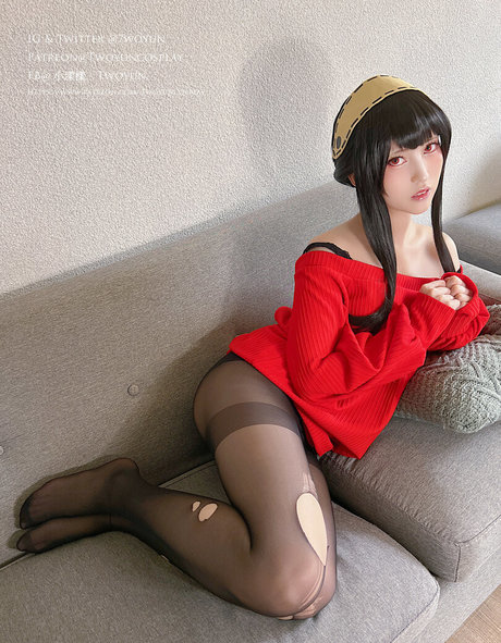 Twoyun exclusive pornstar image