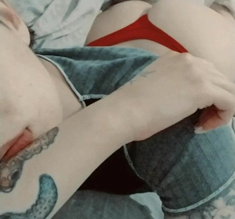 Dolly Flynne sex model pic