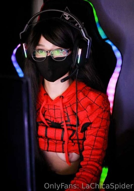 lachicaspider adult model images