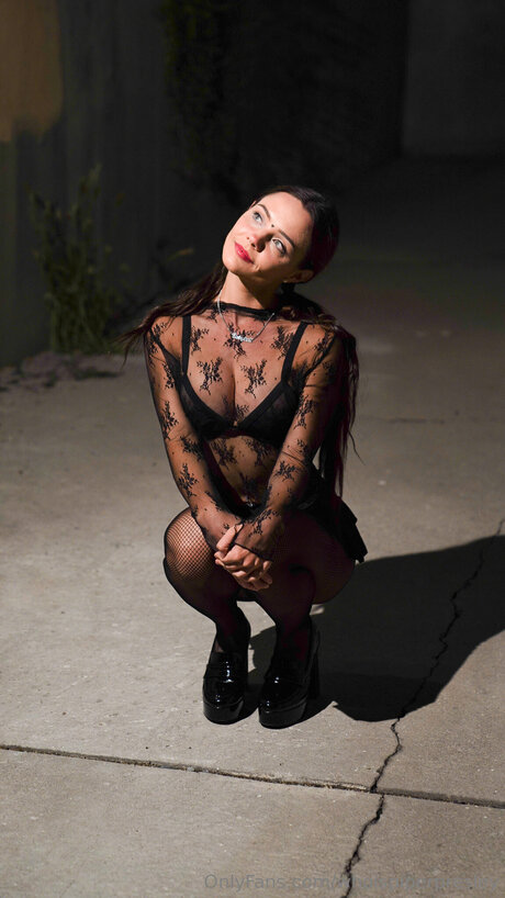 Whoispiperpresley star erotic galleries