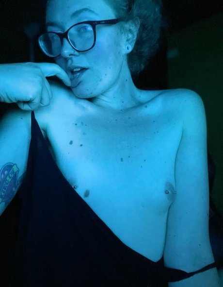 mild0ne pornstar adult gallery