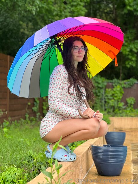 angels ivy nude star pics