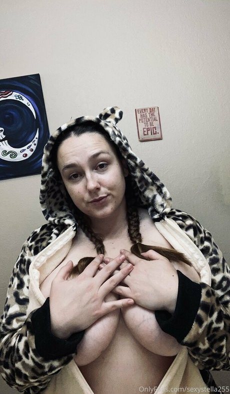 lesbian massage onlyfans porno photos