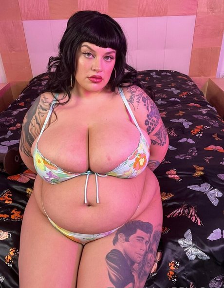 pregnant princess onlyfans exclusive pic