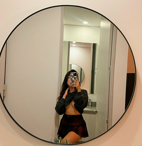 xmiranda99 sex actress gallery