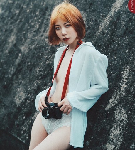 yunij98 pornstar sexy pictures