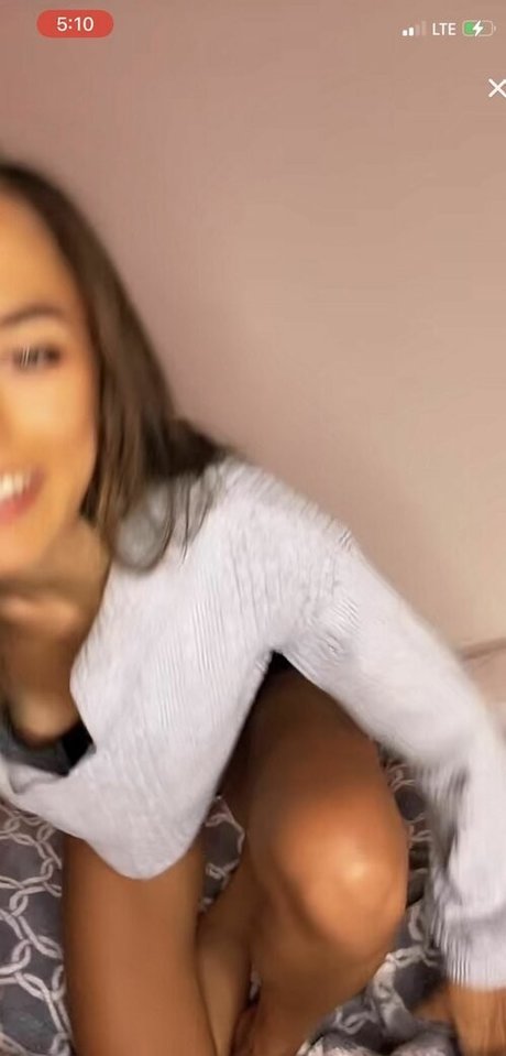 asian influencer onlyfans beautiful nude photo