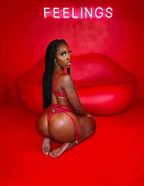 teen tits onlyfans erotic img