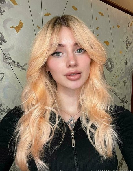 dinnyonly star sex photo