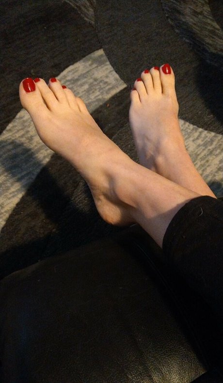 mommyfeetx2 pornstar hot gallery