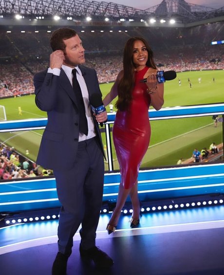 Alex Scott model best pics