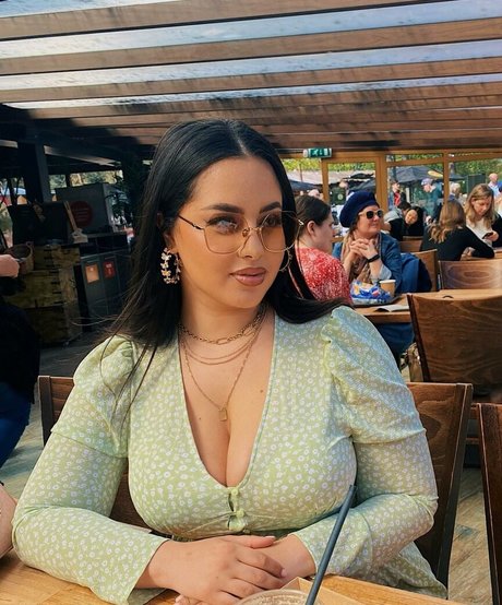 indian teen onlyfans sexy photos