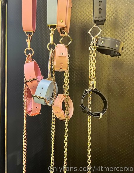 blonde trans onlyfans beautiful pics