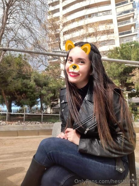 Hesstiafire sexy actress photo